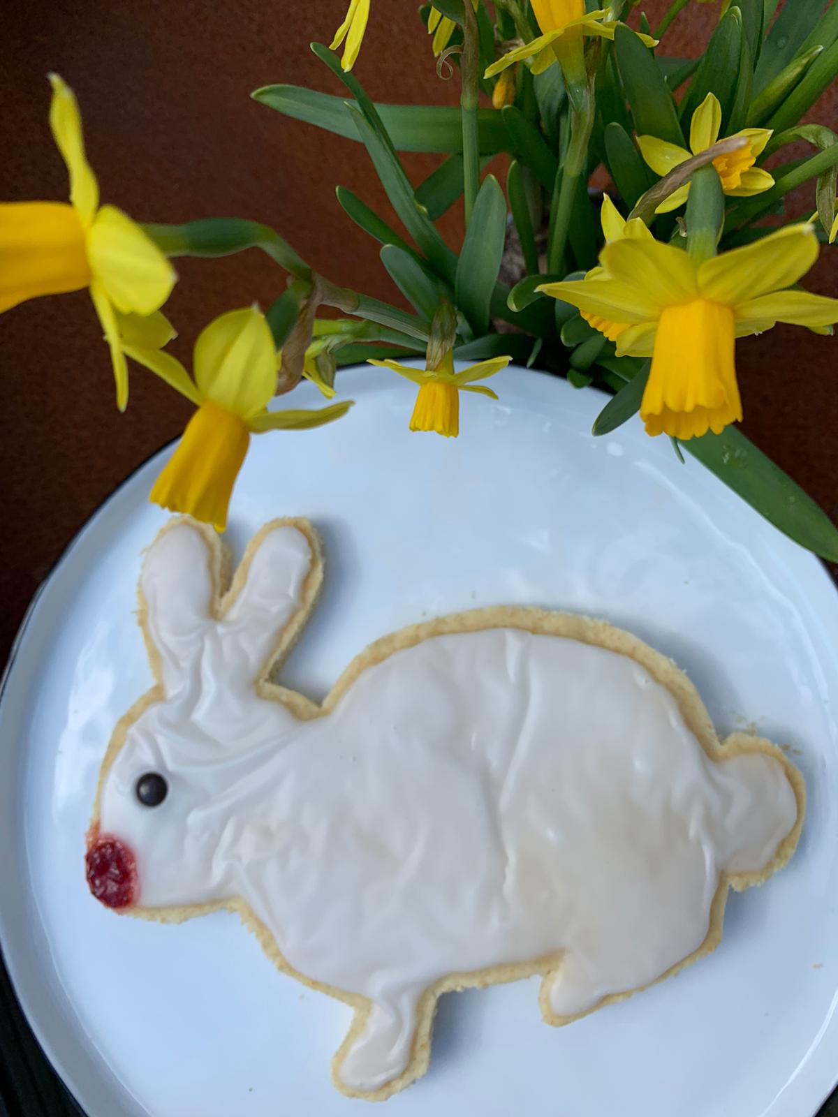 Fröhliche Osterhasen